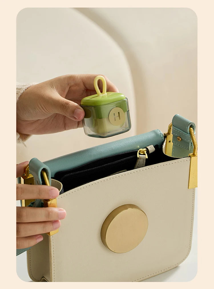 Portable Washable Lint Remover Brush