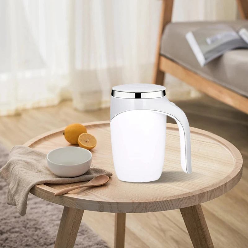 Automatic Cooling and Mixing Mug for Coffee