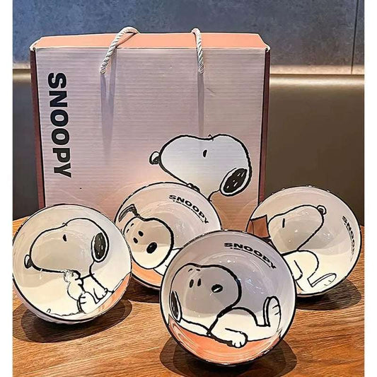 Snoopy Ceramic Bowl Set – 4pcs Gift Box